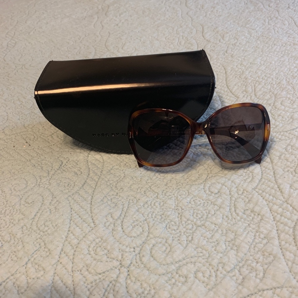 Marc Jacobs sunglasses
